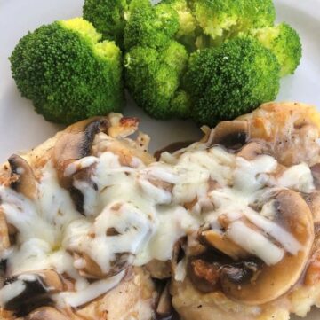 cheesy mushroom chicken with steamed broccoli