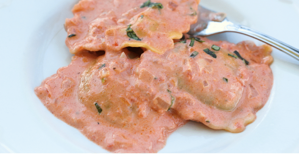 Creamy Lobster Ravioli Sauce Recipe {Quick and Easy!}