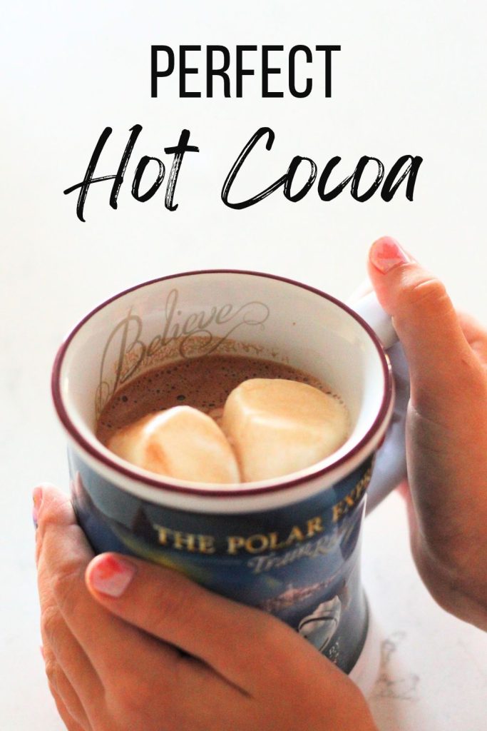 Perfect Hot Cocoa Recipe #homemade #easy #quick #hotcocoabar #coldweather #drink #beverage #sweet #chocolate #milk #hot #warm #hotchocolate #hotcocoa #cocoa #cacao #mamamakesiteasy